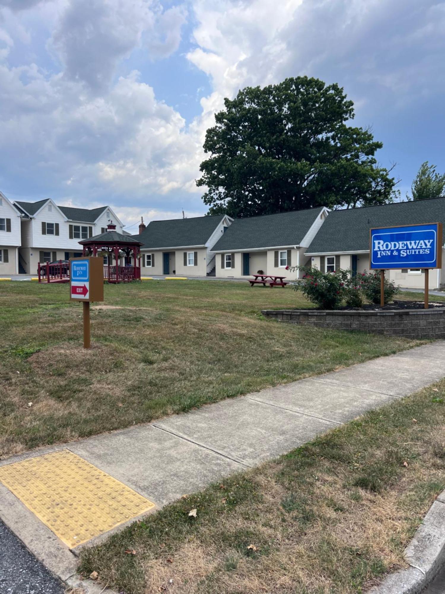 Rodeway Inn & Suites Hershey Esterno foto