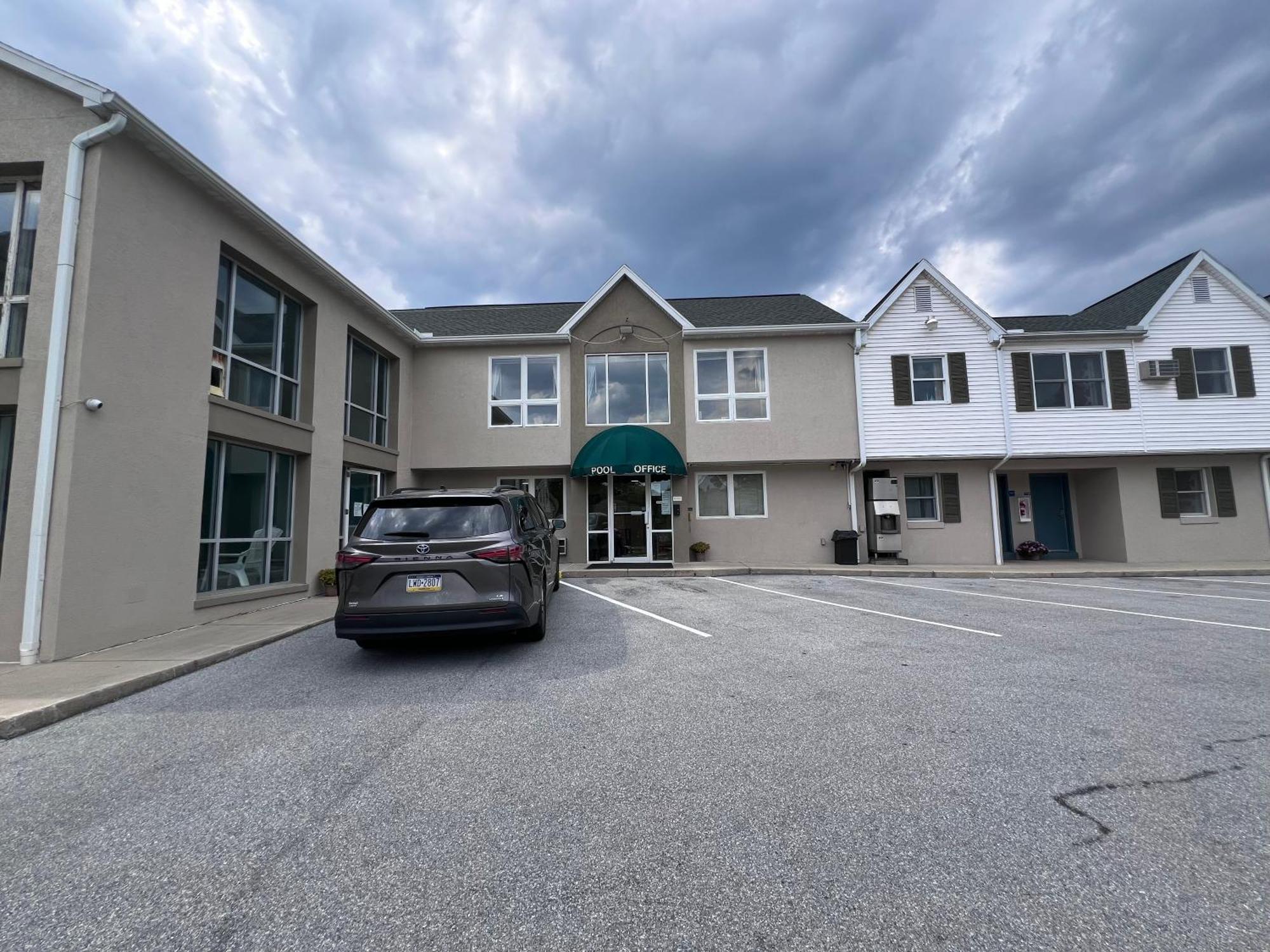 Rodeway Inn & Suites Hershey Esterno foto