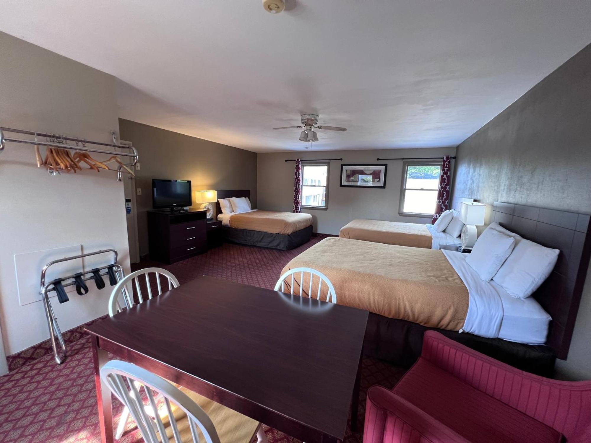 Rodeway Inn & Suites Hershey Esterno foto