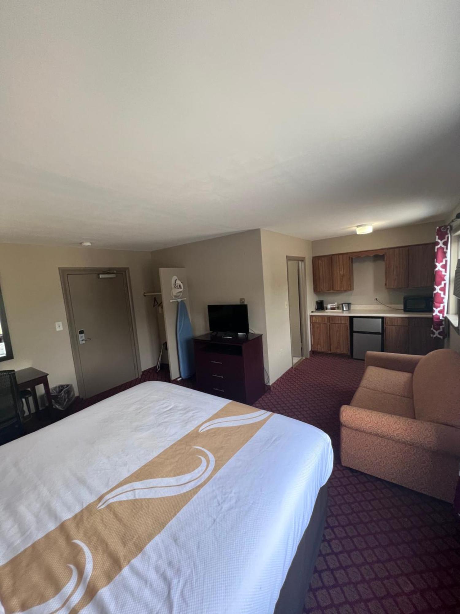 Rodeway Inn & Suites Hershey Esterno foto
