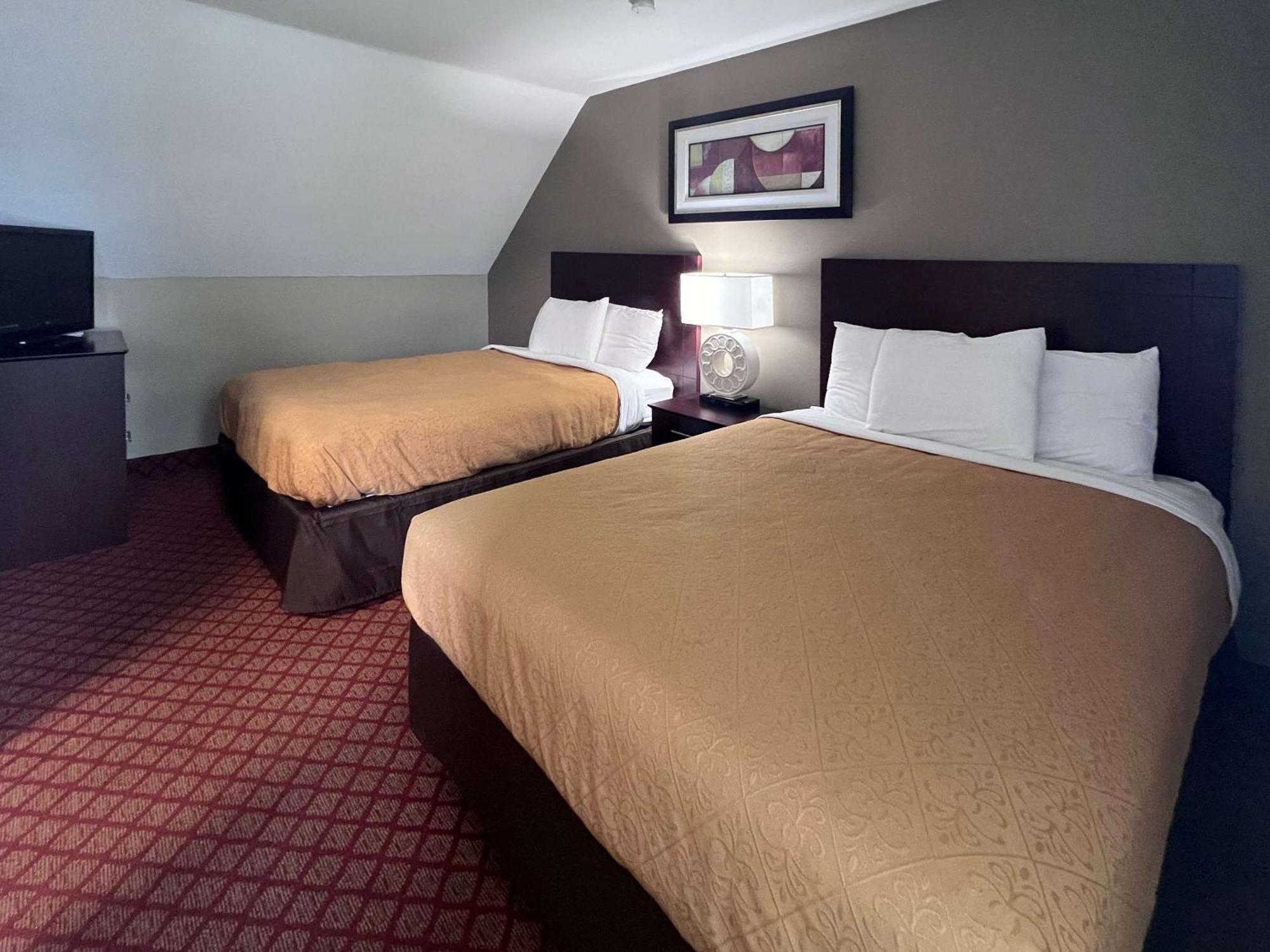 Rodeway Inn & Suites Hershey Esterno foto